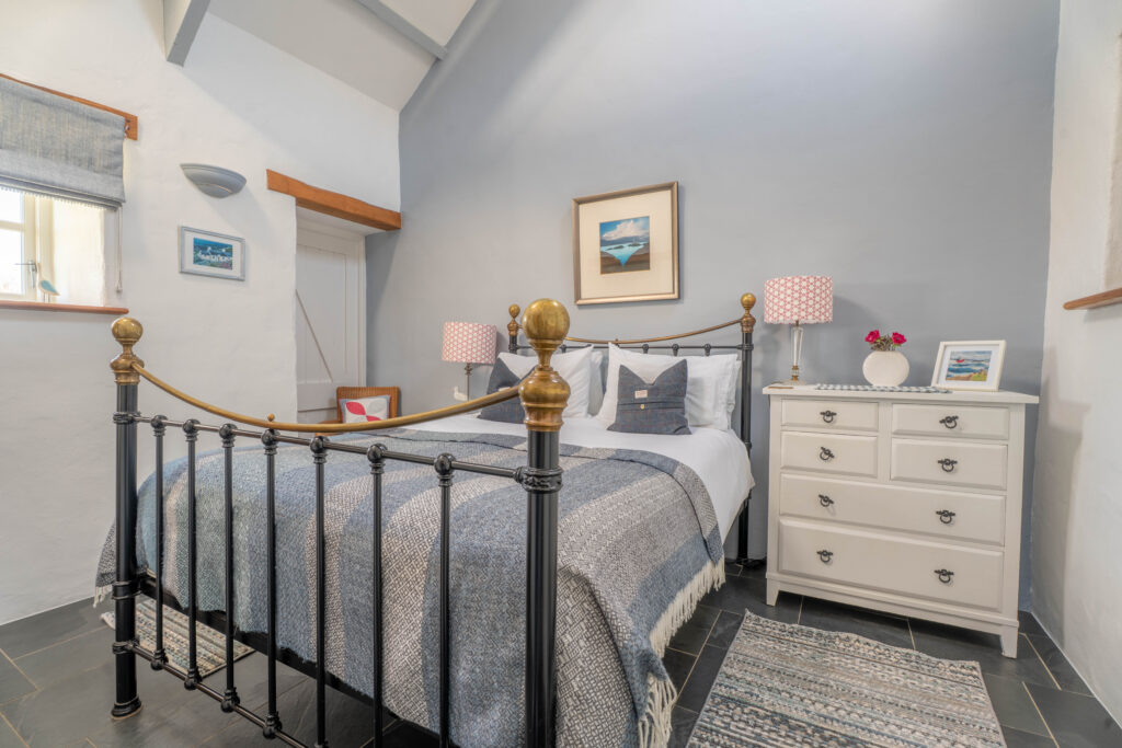 Yr Hafan - Pencaer Cottage Bedroom 2026